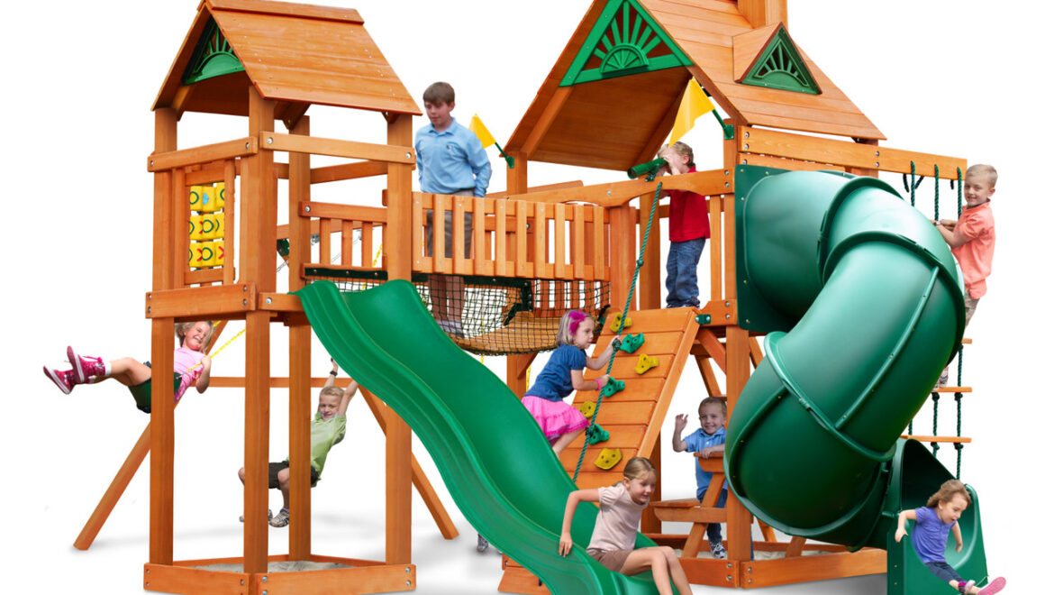 Choosing Your Perfect Playset Roof Type
